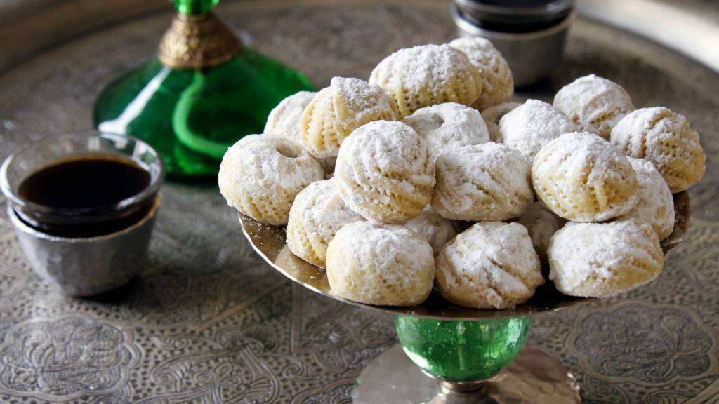 Ma’amoul (معمول) – Galletas libanesas rellenas de dátiles&nbsp;Líbano